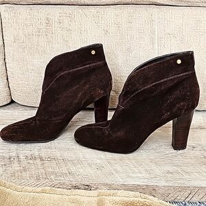 Brown suede ankle booties